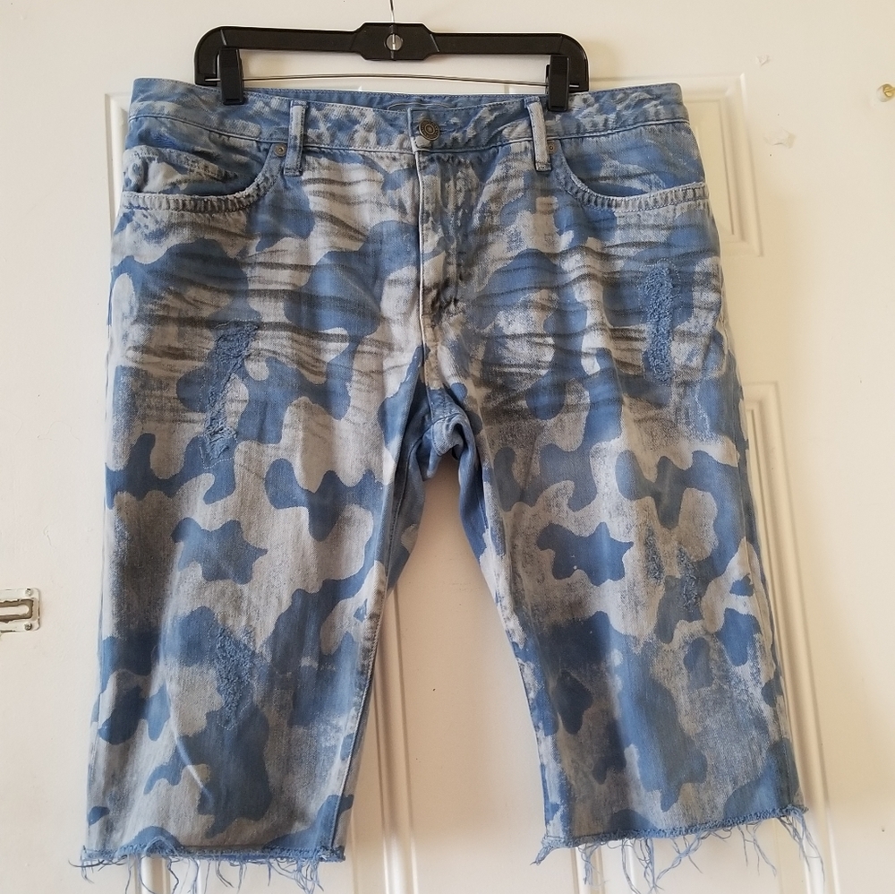 Men's Robin's Denim Tie Dye Studded Short Size 38